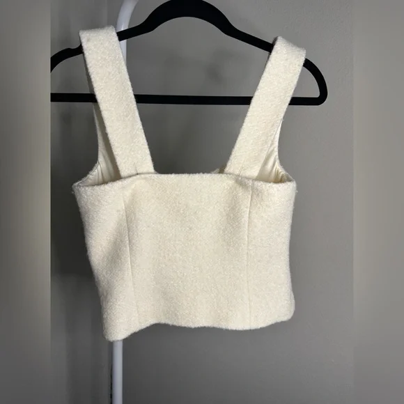 🌺Reformation Amora Cream Boucle’ Vest - Picture 3 of 8
